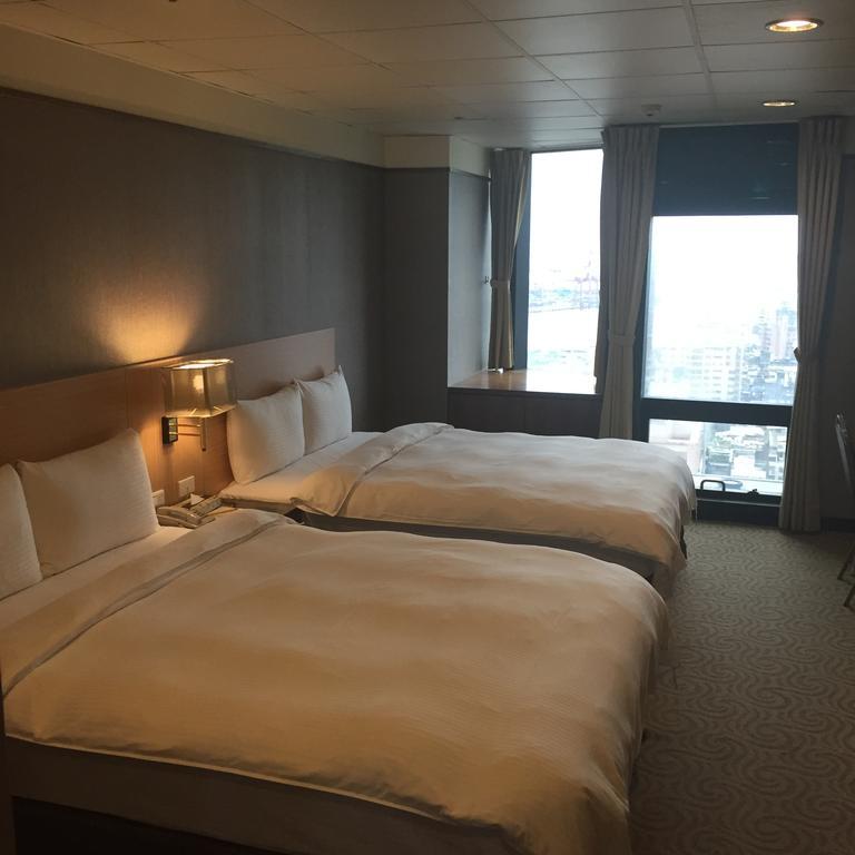 Rhine Inn Chilung Exteriör bild