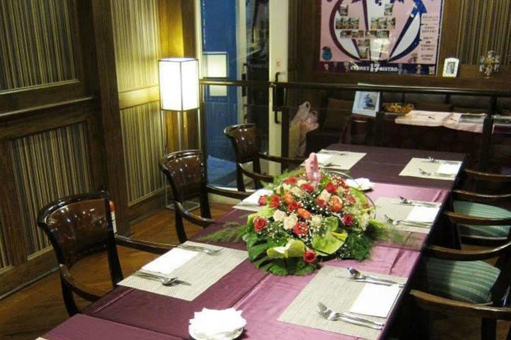 Rhine Inn Chilung Exteriör bild